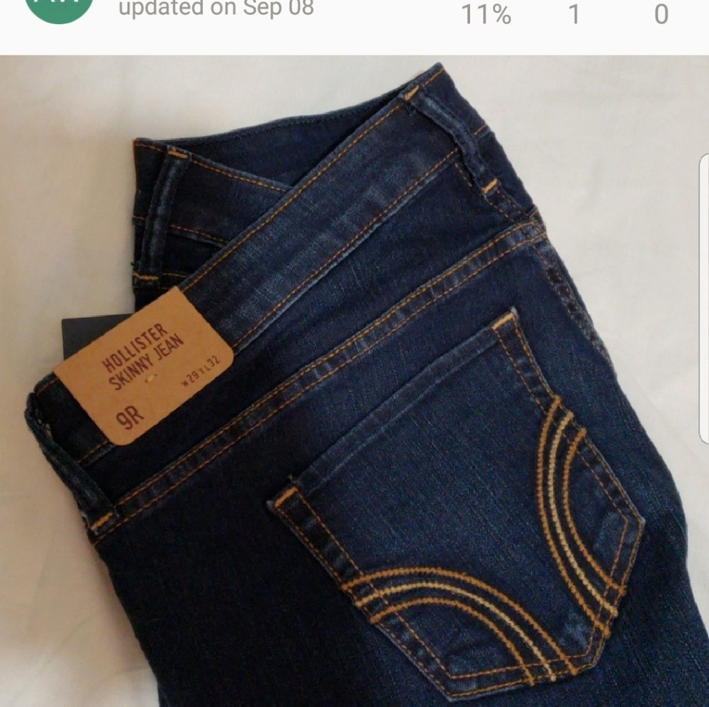 Hollister Jeans 9R NWT